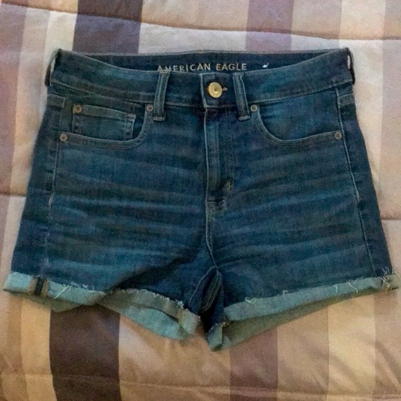 American Eagle Ne(x)t Level Curvy Shorts size 8 - Picture 3 of 6